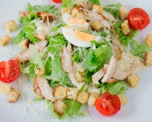 5 рецептов салата Цезарь с курицей варианты заправки для салата