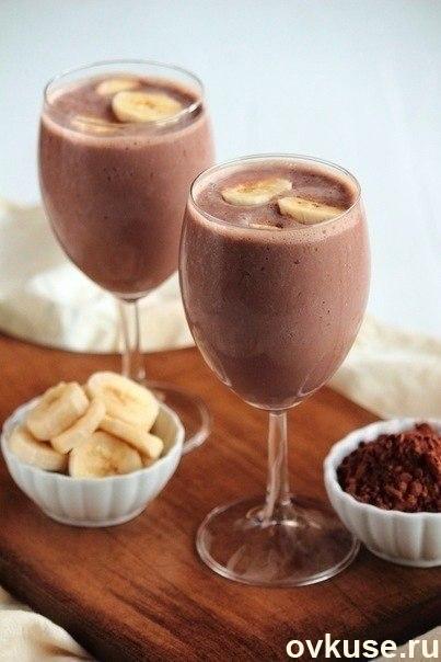 Бананово-шоколадный коктейль