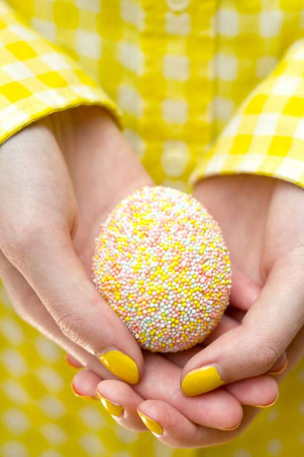 Фото Как красиво красить яйца на Пасху: лучшие идеи №18