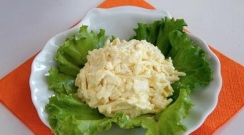 Вкусная еда: салаты с плавленым сыром