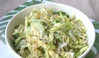 Фото Постный салат «Зеленый с соусом из орехов» №1