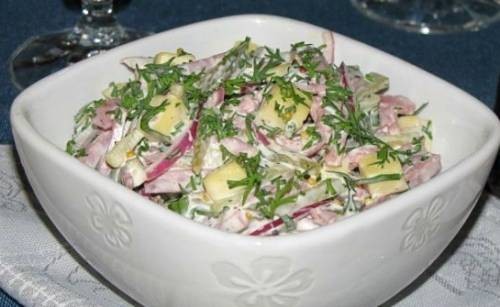 Салат с колбасой «Старый Мюнхен»