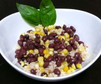 Салат с фасолью, рисом, кукурузой «Противопростудный»