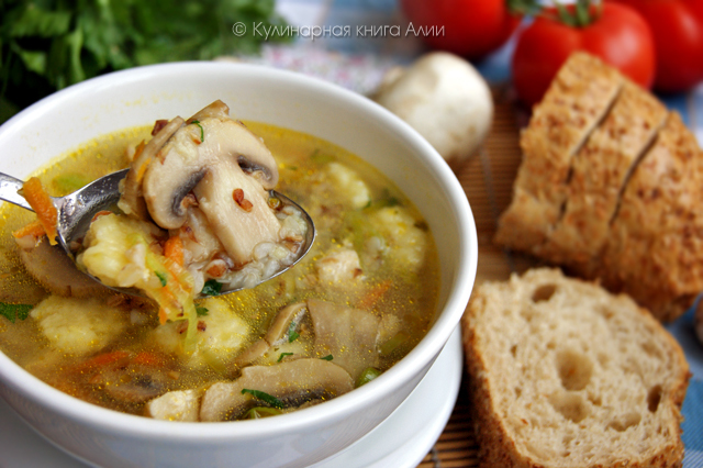 Фото Гречневый суп с грибами и картофельными клецками №2