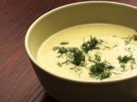 Молочный суп с гренками и брюссельской капустой