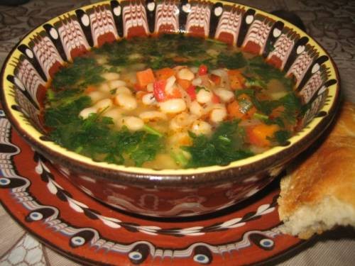 Фото Болгарский суп «Боб чорба» №1