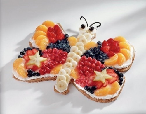 Фото Праздничный фруктовый торт «Бабочка» №1