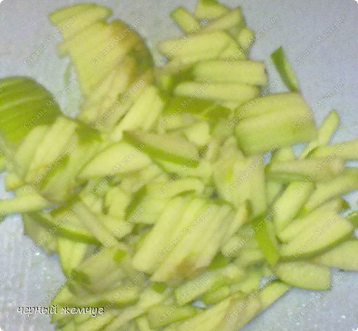 Фото Мясной салат с овощами и фруктами №3